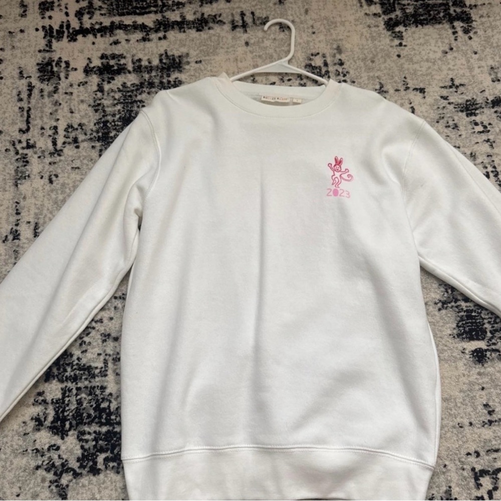 Roller Rabbit Women's White and Pink Sweatshirt